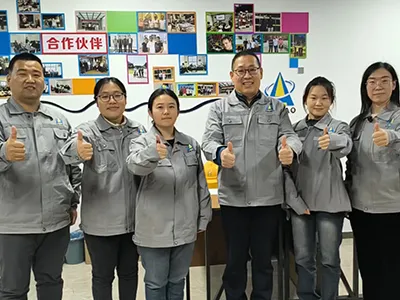 فريق المبيعات الدولي: شركاؤكم في النجاح حول العالم