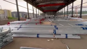 منطقة تكديس مكونات الأبراج