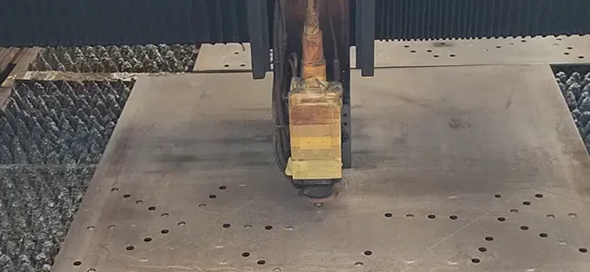 القطع بالليزر