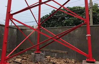 برج اتصالات من الفولاذ الأنبوبي بـ 3 أرجل – ارتفاع 50 متر